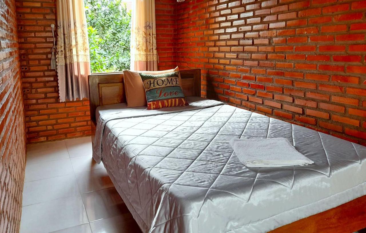 Cat Tien Backpackers Hostel Zewnętrze zdjęcie