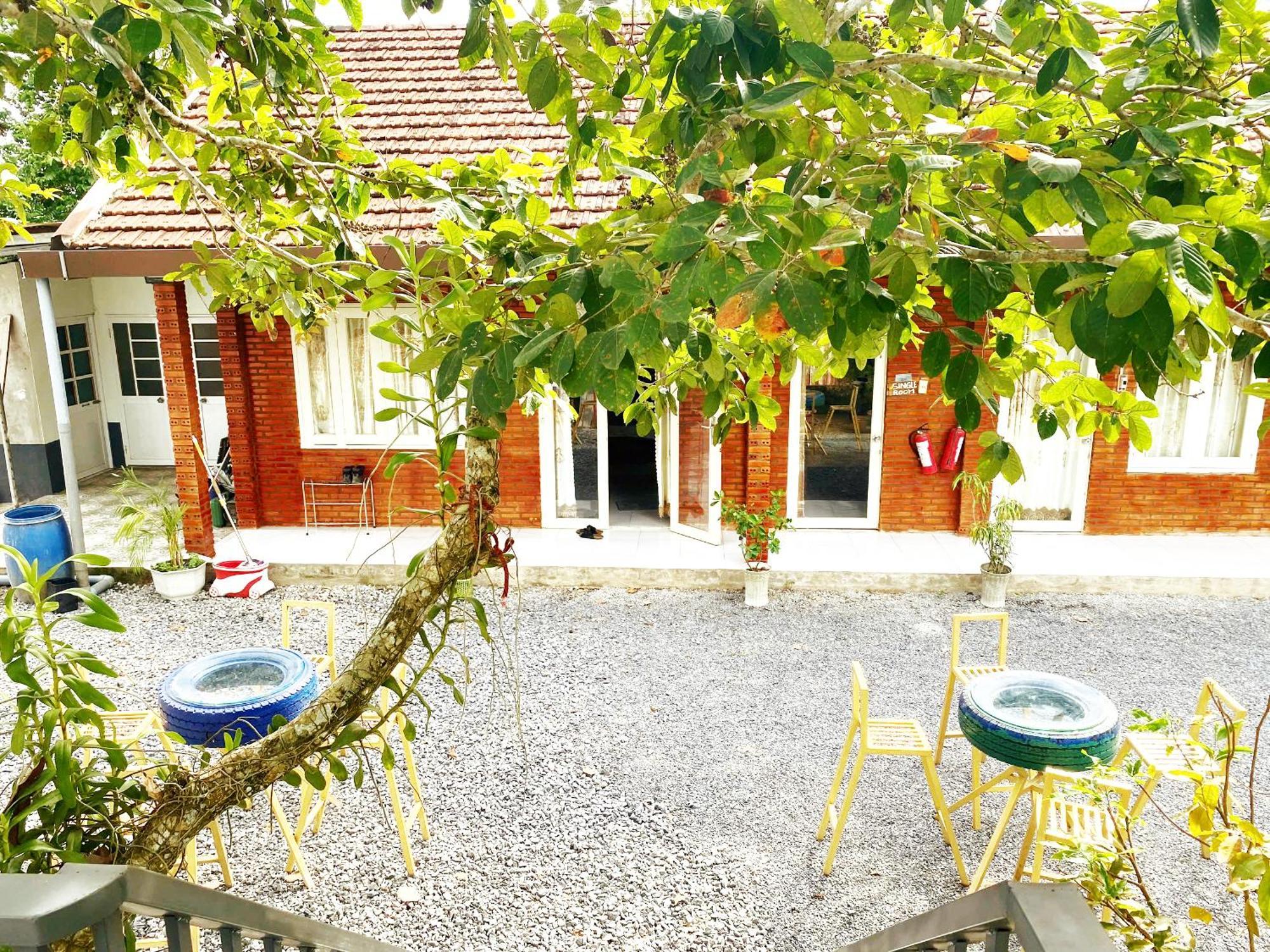 Cat Tien Backpackers Hostel Zewnętrze zdjęcie