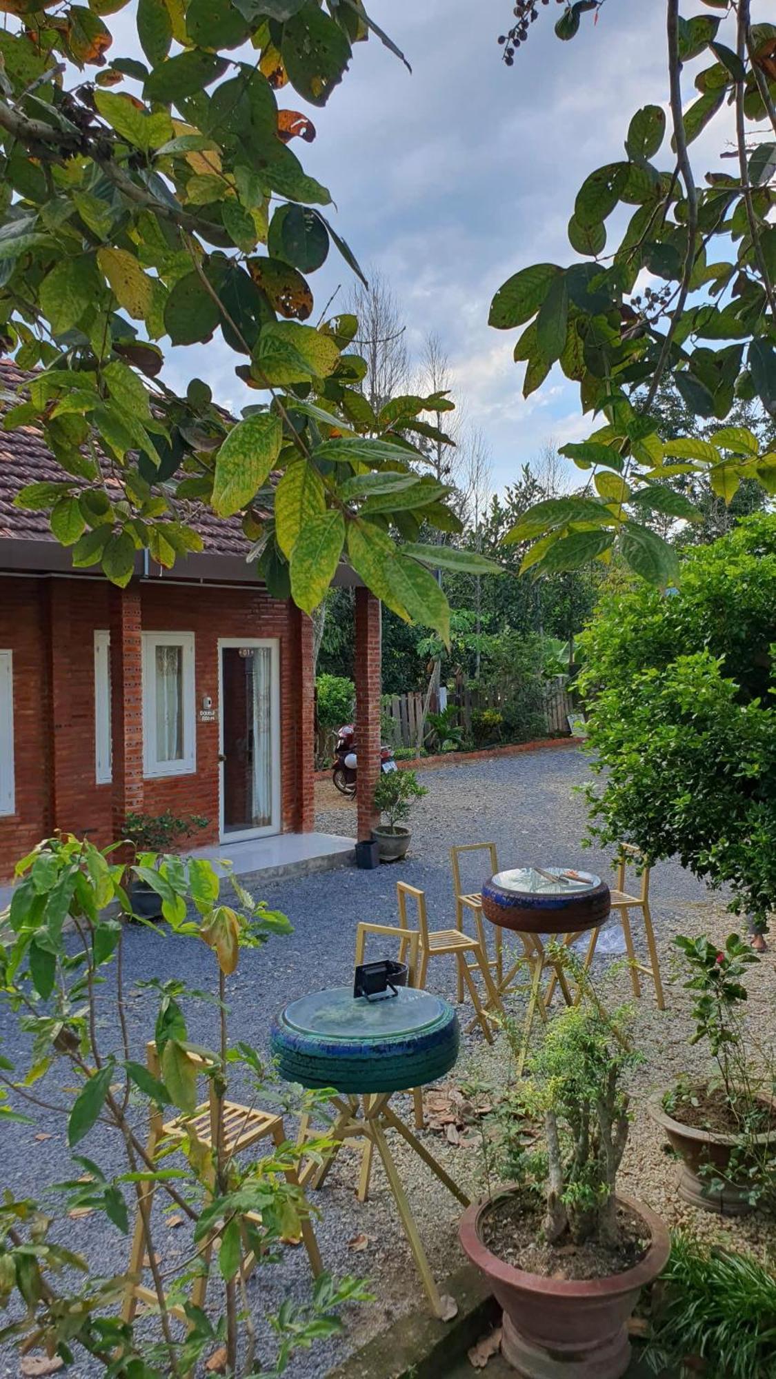 Cat Tien Backpackers Hostel Zewnętrze zdjęcie